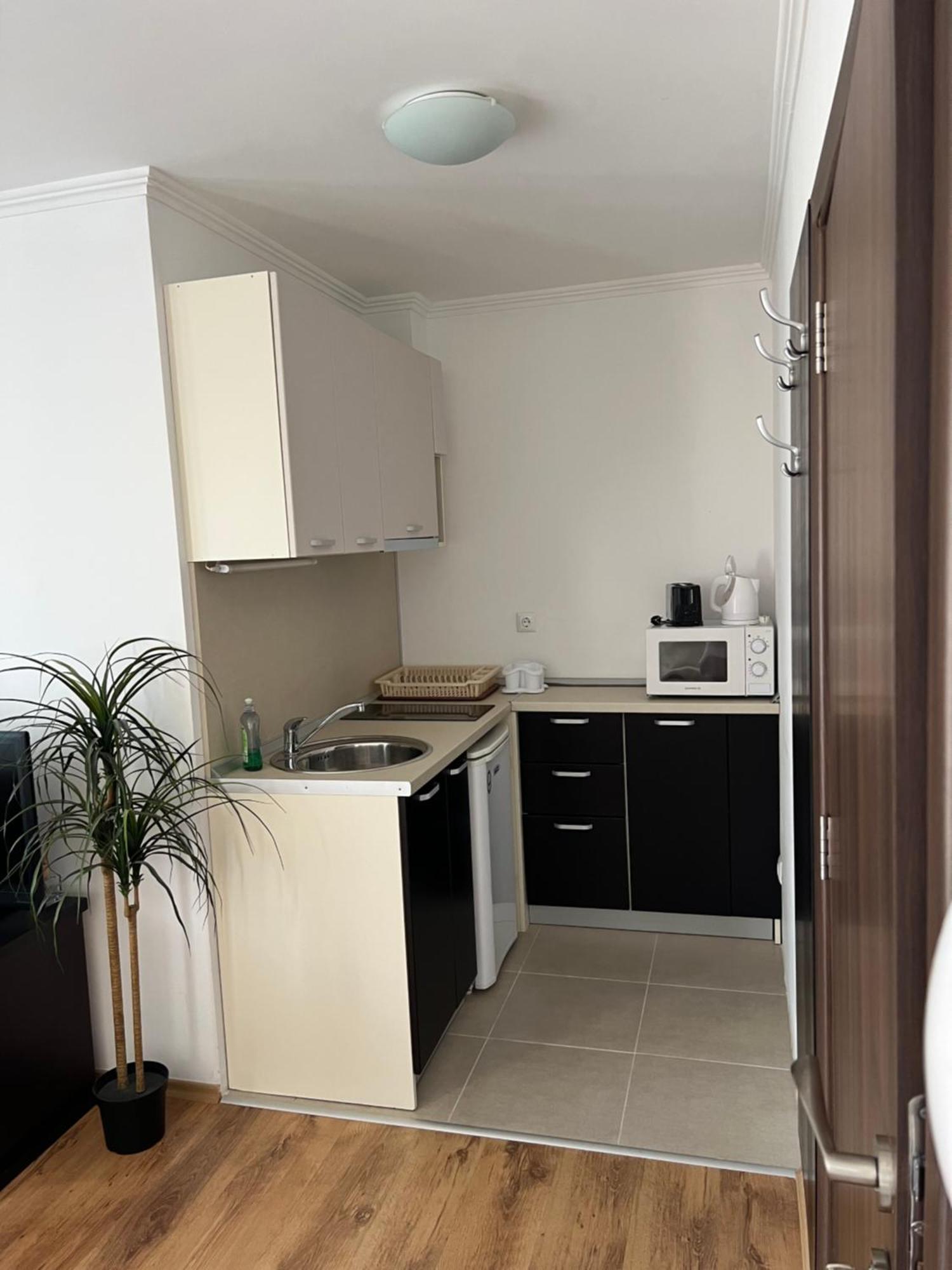 Antorini Apartments Sveti Vlas Eksteriør billede
