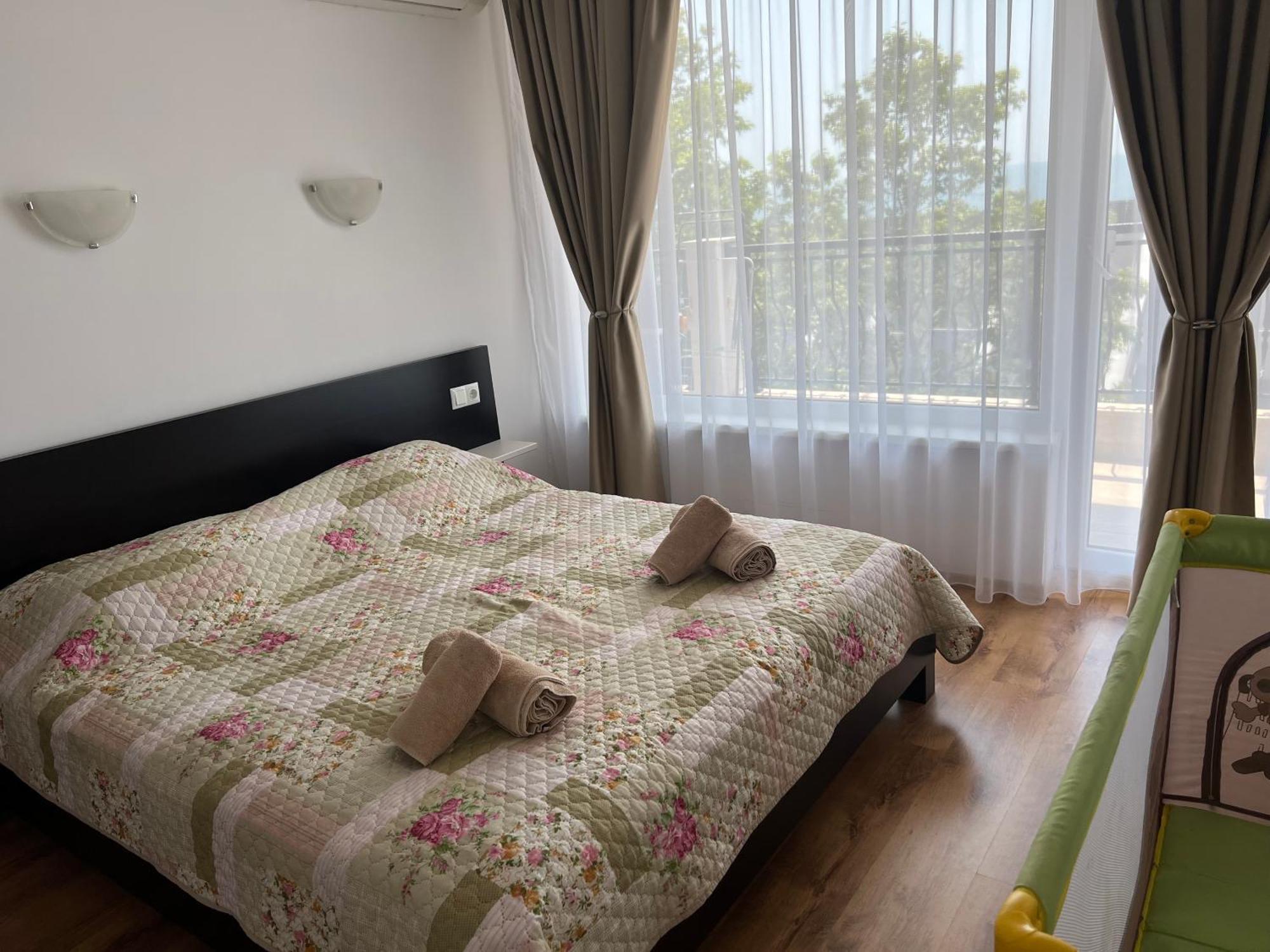 Antorini Apartments Sveti Vlas Eksteriør billede