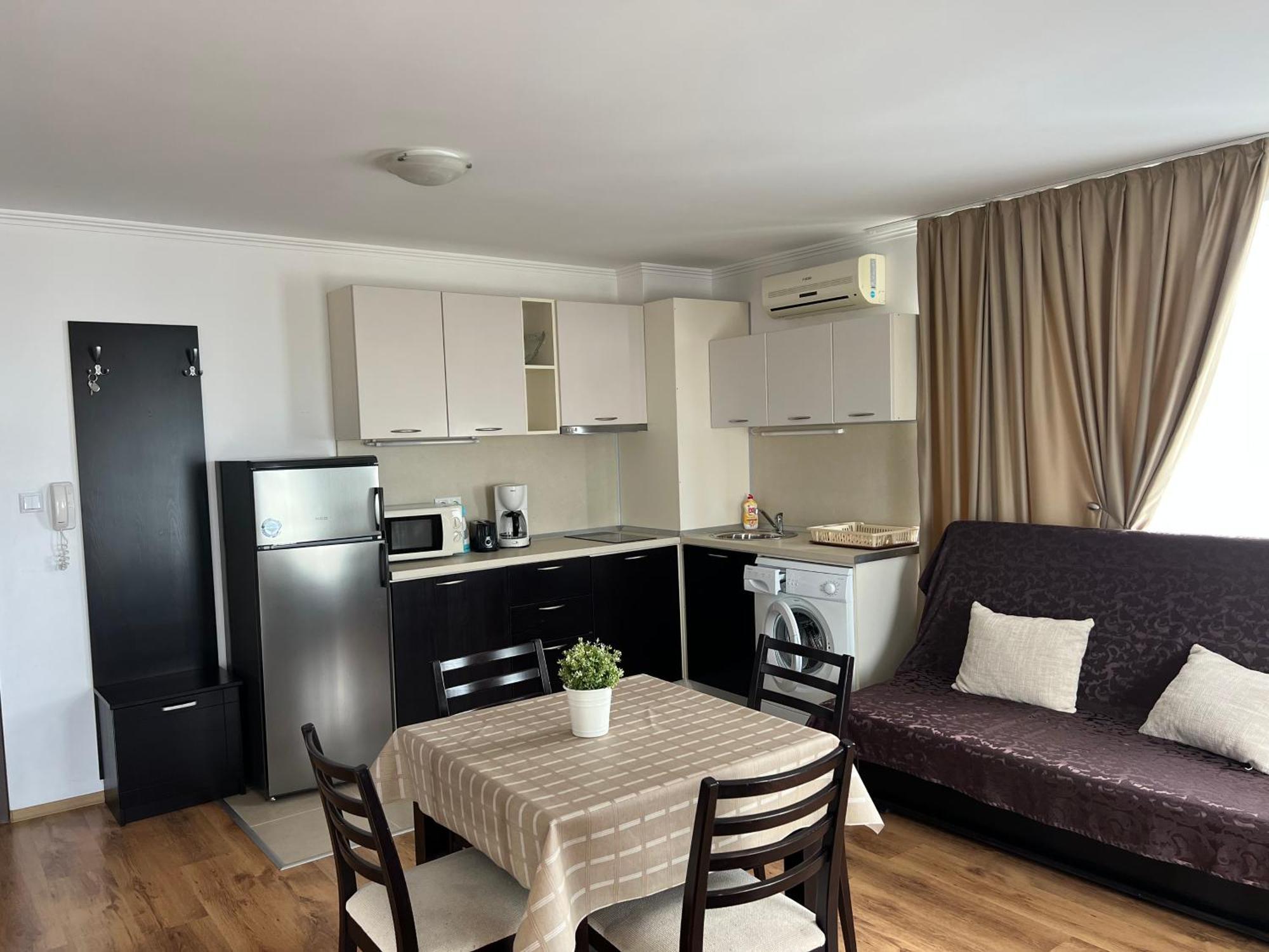 Antorini Apartments Sveti Vlas Eksteriør billede