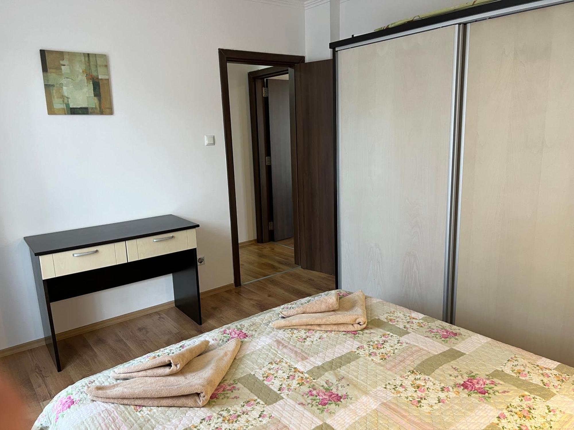 Antorini Apartments Sveti Vlas Eksteriør billede